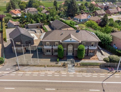                                         Immeuble d’appartements à vendre à Elen, € 2.750.000
