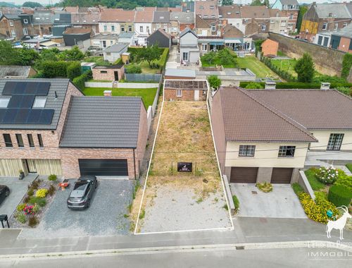                                         Terrain à bâtir à vendre à La Louvière, € 69.999
