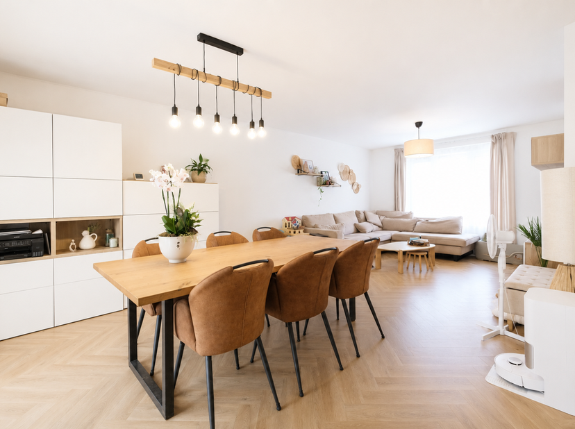 VILVOORDE : REF - 7783525 : Gelegen in een rustige en aangename woonwijk, biedt deze ruime woning, volledig gerenoveerd tussen 2019 en 2026, royale le