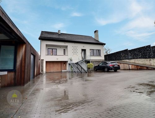                                         Villa à vendre à Petit-Enghien, € 690.000
