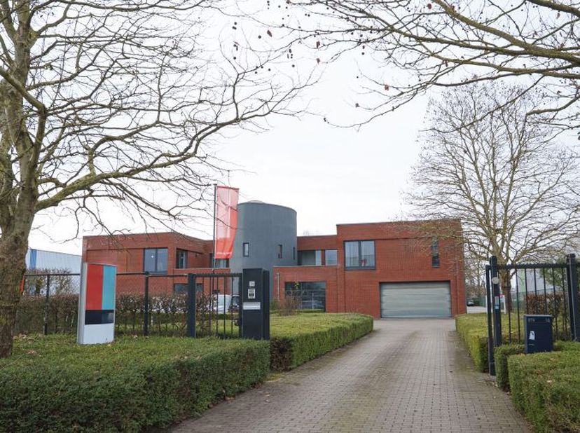 Bien professionnel à vendre
                    à 2260 Westerlo