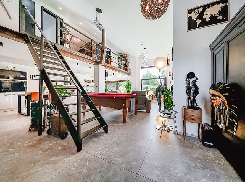 Huis te koop in Voie Américaine 1D,
                    7022 Mesvin
