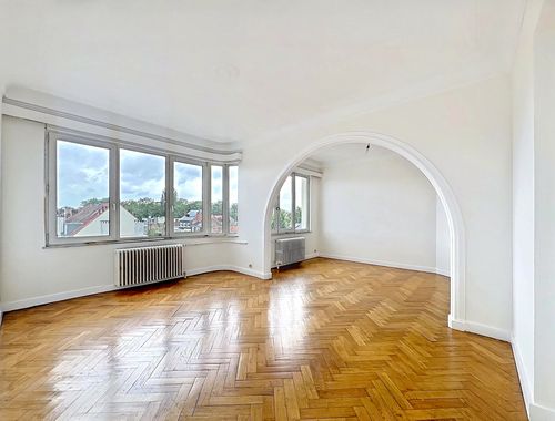                                         Appartement te huur in Sint-Pieters-Woluwe, € 1.535
