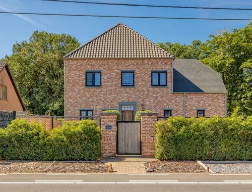                                        Villa te koop in Tessenderlo, € 745.000
