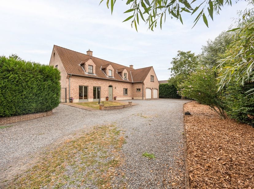 Maison à vendre
                    à 3191 Hever