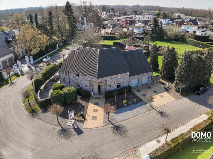 Maison à vendre
                    à 3510 Kermt
