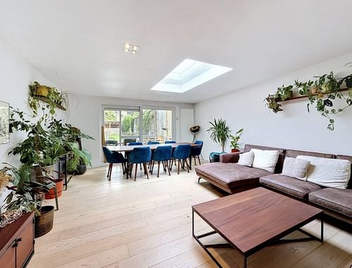                                         Maison à louer à Sint-Amandsberg, € 1.500
