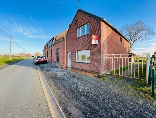                                         Maison à vendre à Moorslede, € 165.000
