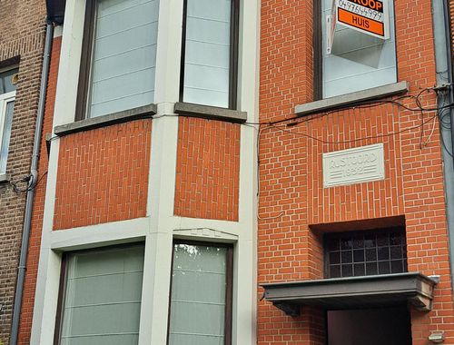                                         Eengezinswoning te koop in Merksem, € 395.000
