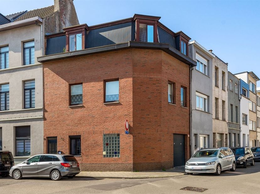 Maison à vendre
                    à 2060 Antwerpen