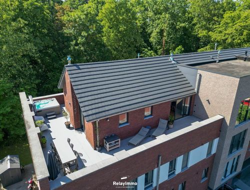                                         Penthouse te koop in Pecq, € 750.000
