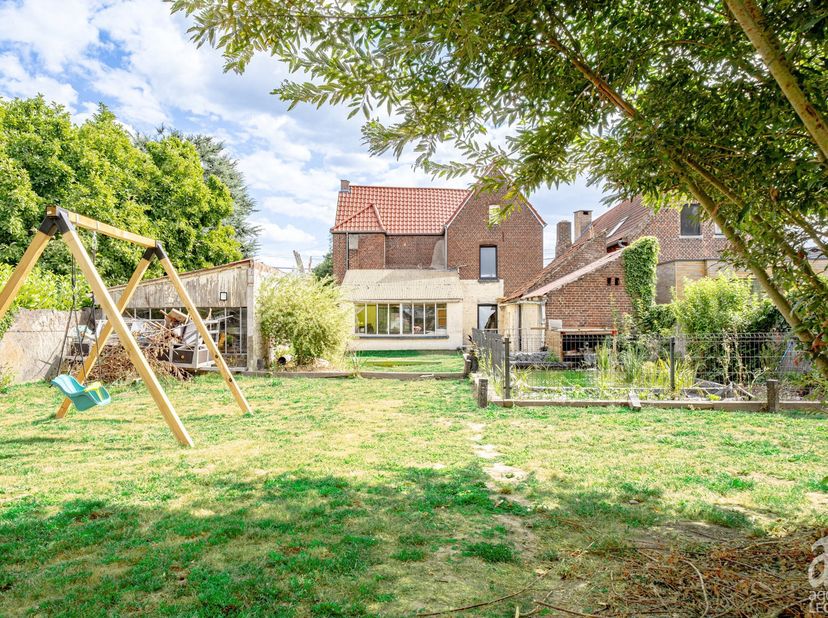 Huis te koop in Rue de la Gare 20,
                    7620 Jollain-Merlin