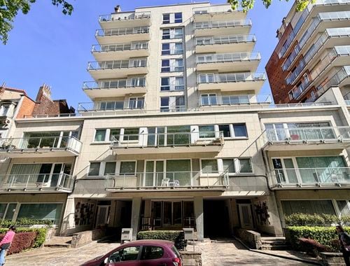                                         Appartement à vendre à Uccle, € 530.000
