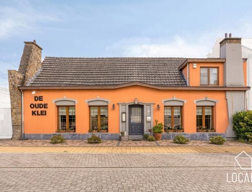                             Handelszaak te koop in Erembodegem
