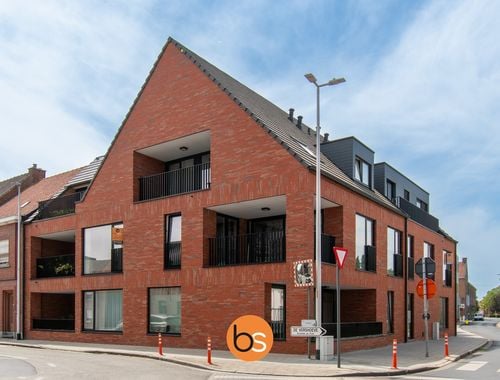                                         Appartement te huur in Sint-Eloois-Winkel, € 820
