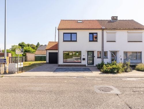                                         Woning te koop in Tielrode, € 395.000
