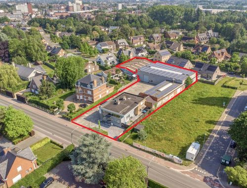                             Bâtiment d’entreprise à vendre à Roeselare
