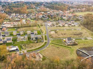 PLOT Image