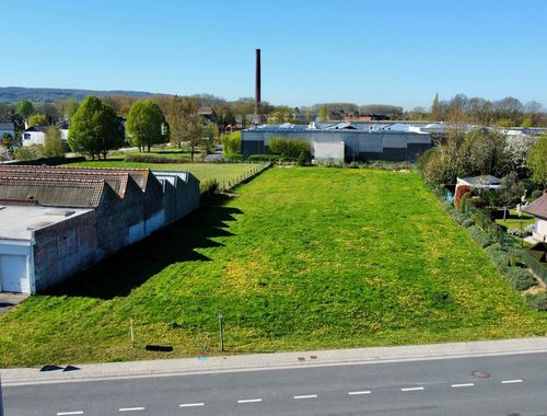                                         Bouwgrond te koop in Berchem, € 495.000
