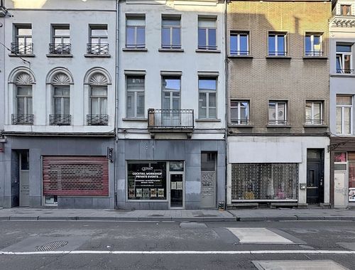                                         Rez-de-chaussée commercial à vendre à Bruxelles, € 135.000
