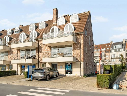                                         Handelspand met woonst te koop in Waregem, € 249.000
