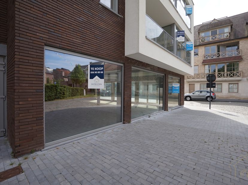 Bien professionnel à vendre
                    à 8840 Oostnieuwkerke