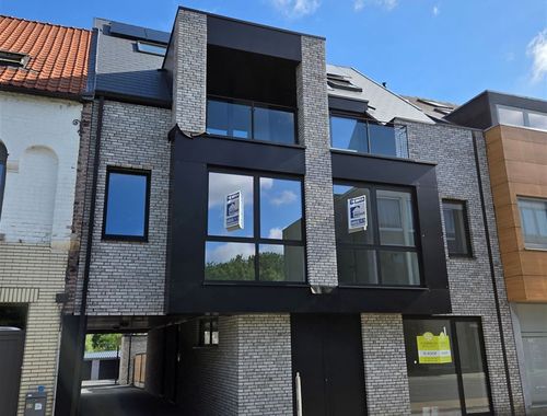                                         Appartement à louer à Ninove, € 900
