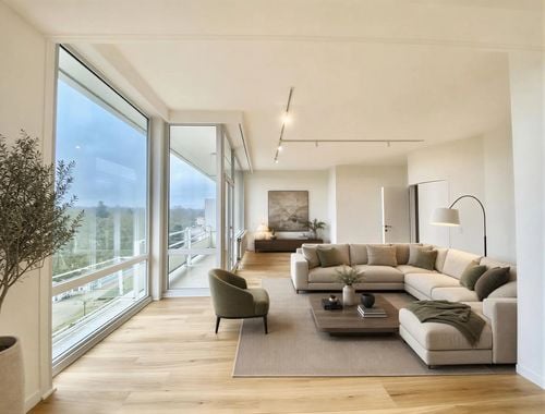                                         Penthouse à louer à Ixelles, € 3.400
