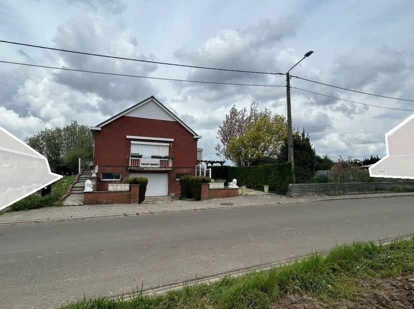 Huis te koop in Grand Chemin de Messines,
                    7780 Komen