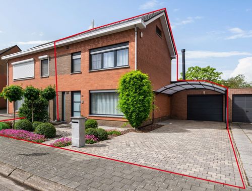                                         Woning te koop in Ranst, € 485.000
