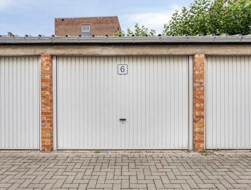                                         Box à vendre à Leuven, € 40.000

