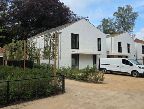                                         Villa à vendre à Brasschaat, € 775.000

