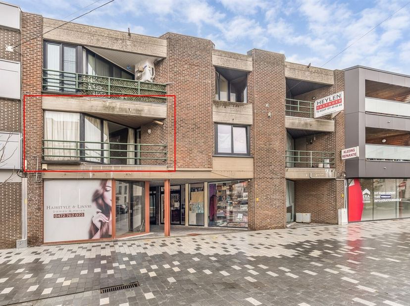 Appartement de deux chambres à coucher économe en énergie dans le centre de Lommel<br />
Situation : L'appartement est idéalement situé dans le centre