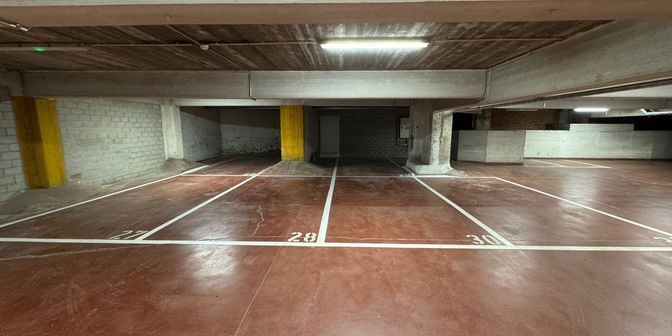 Garage à louer à Carnotstraat 90, 2060 Antwerpen