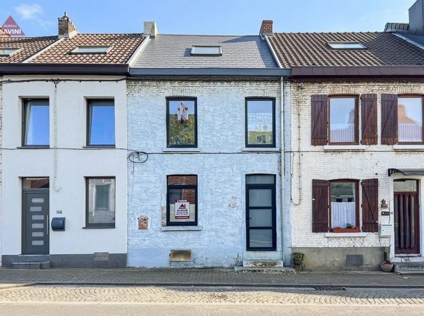 Huis te koop
                    in 6032 Mont-sur-Marchienne