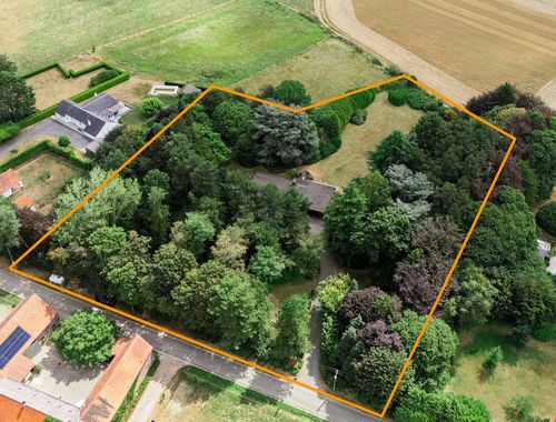                                        Uitzonderlijke woning te koop in Ellezelles, € 850.000
