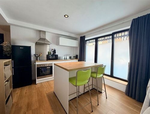                                         Appartement te huur in Tournai, € 525
