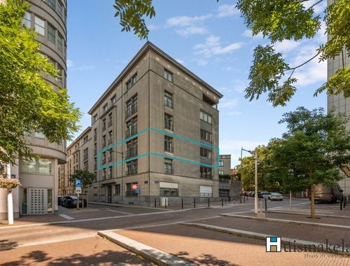                                         Appartement te koop in Sint-Joost-ten-Node, € 375.000
