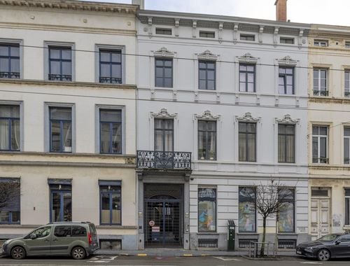                                         Studio met slaaphoek te koop in Brussel, € 138.000
