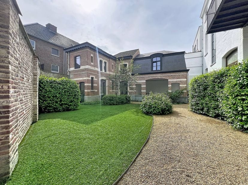 Huis te huur in Rabotstraat 64,
                    9000 Gent