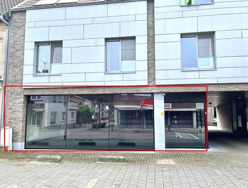                                        Kantoor te huur in Lommel, € 1.500
