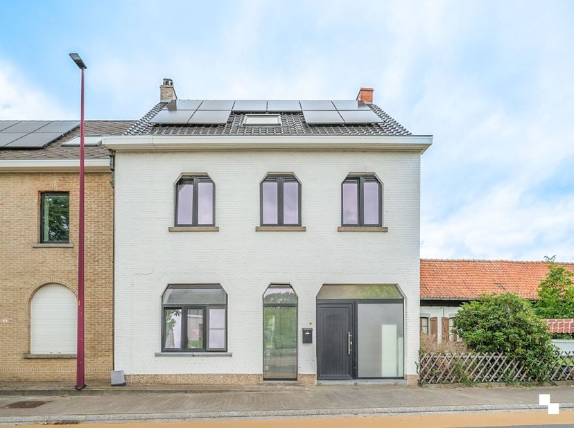 Huis te koop in Meerstraat 40,
                    9860 Oosterzele