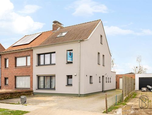                                         Woning te koop in Harelbeke, € 325.000
