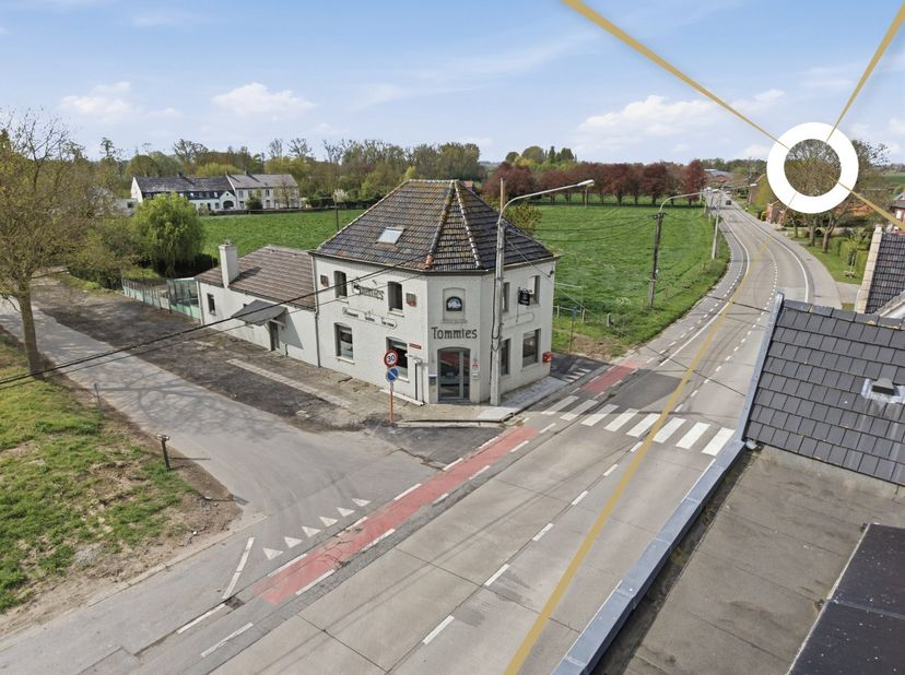Bedrijfsvastgoed te koop in Dikkebusseweg 341,
                    8900 Dikkebus