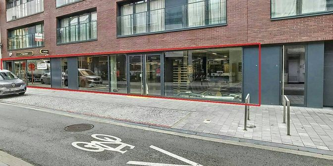 Bedrijfsvastgoed te koop in Marktstraat 8-10, 8870 Izegem