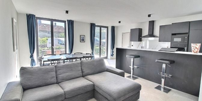 Appartement te koop in Sur les Remparts, 4830 Limbourg (le)