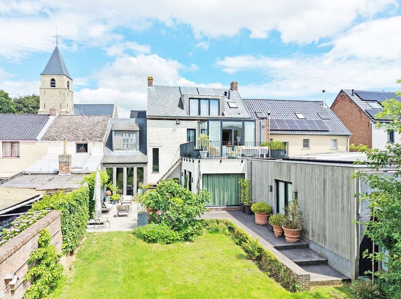 Maison à vendre
                    à 9620 Zottegem