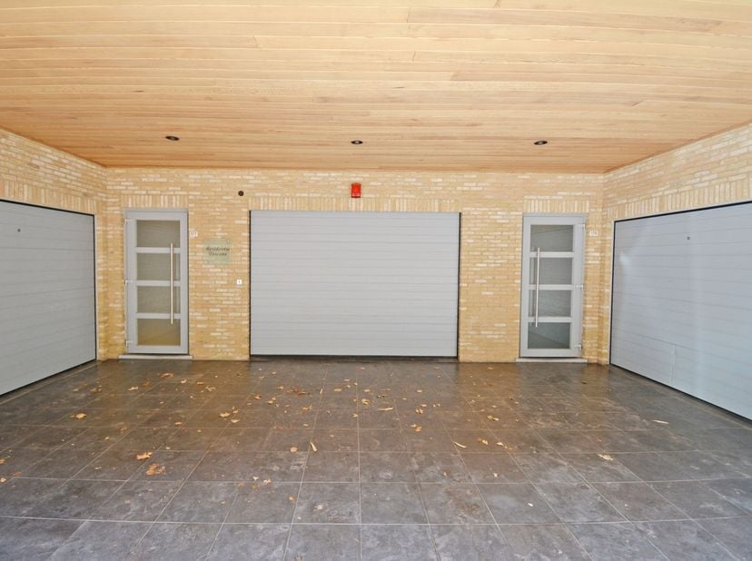 Garage à louer
                    à 8300 Knokke