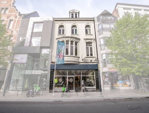                             Handelspand te koop in Kortrijk
