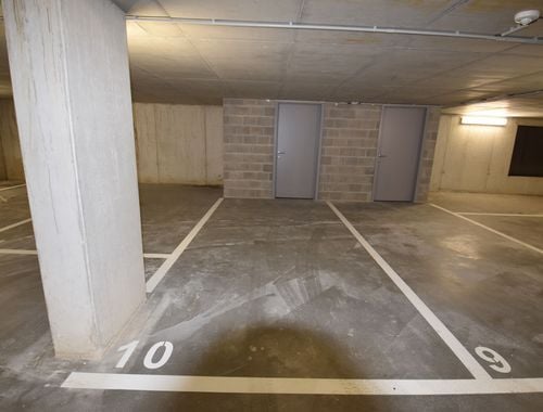                                         Staanplaats te koop in Sint-Niklaas, € 20.000

